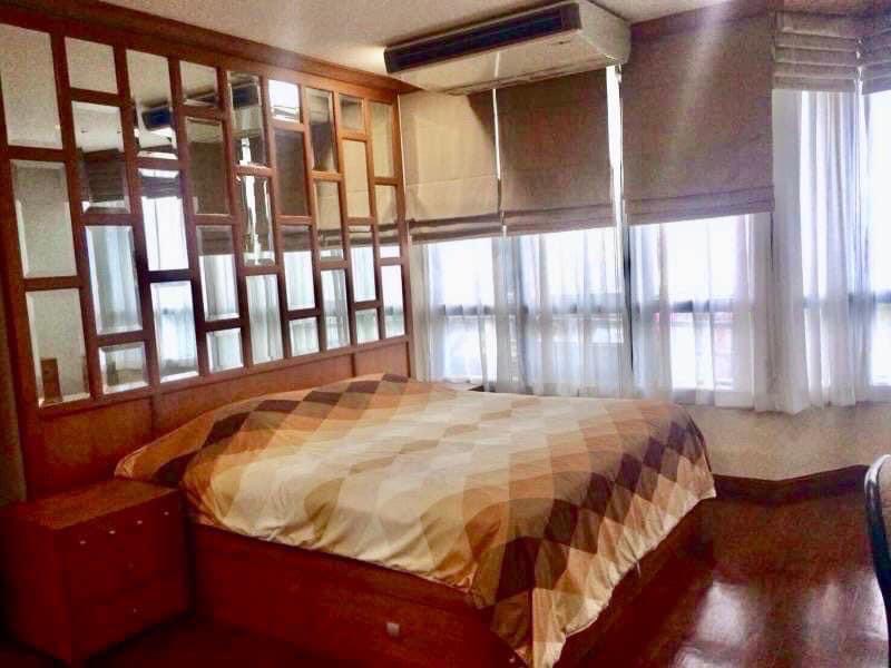 NS: For Rent!!  President Place Ploenchit.