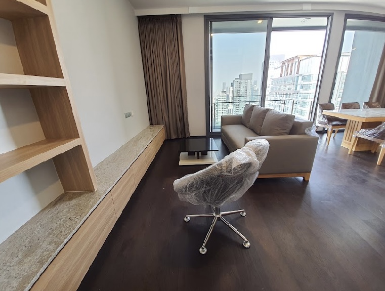 NS: For Rent!!  Laviq Sukhumvit 57