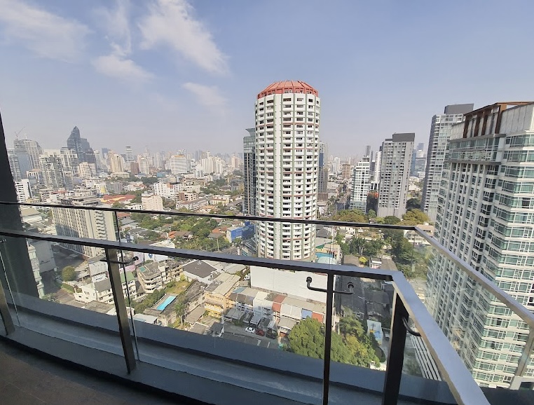 NS: For Rent!!  Laviq Sukhumvit 57