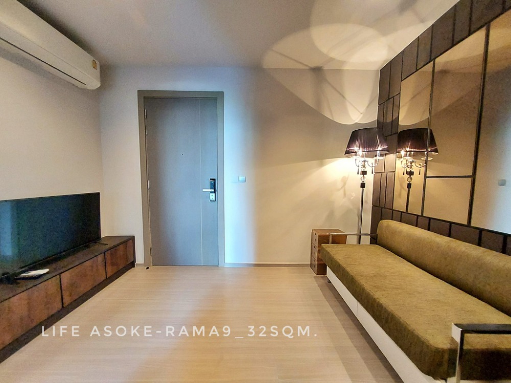 !!! For Rent !!! Life Asoke-Rama9