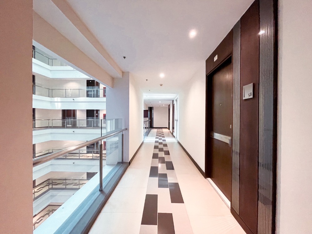 NS: For Rent!!  Skywalk Condominium