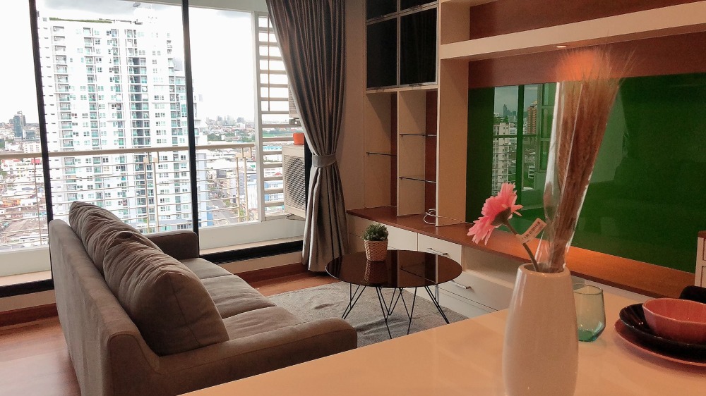 For Sale Baan Klang Krung (Siam-Pathumwan)