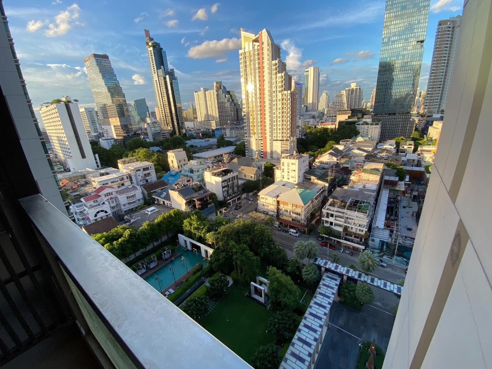 Ns: For Rent!!  The Address Sathorn