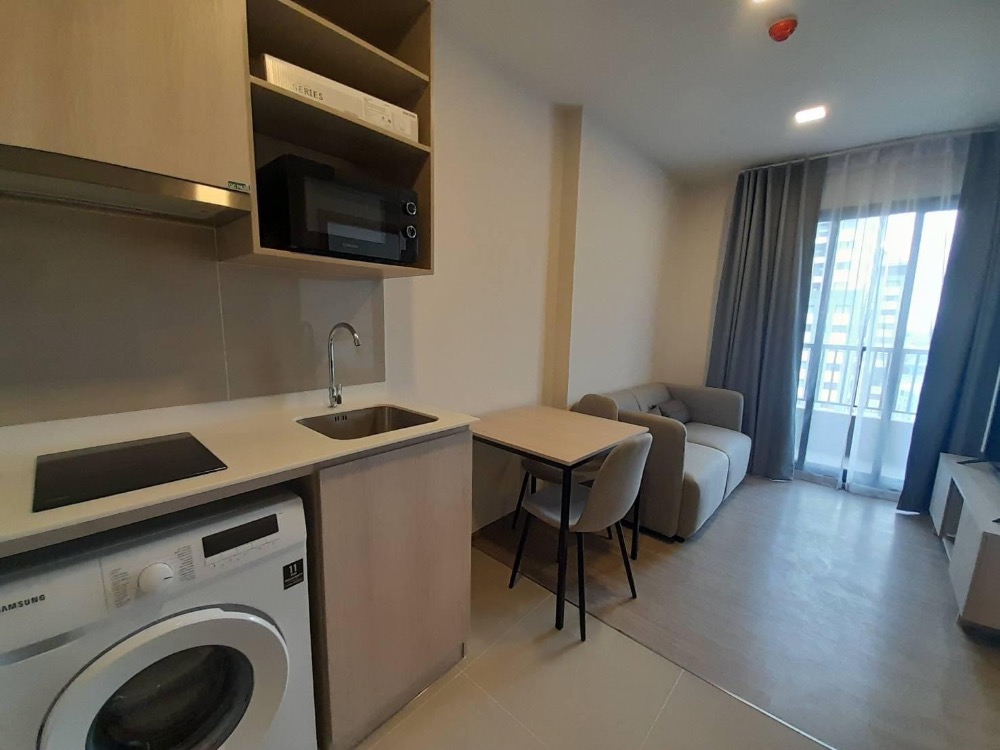 Ns: For Rent!!  Nia by Sansiri Sukhumvit 71 condominium.