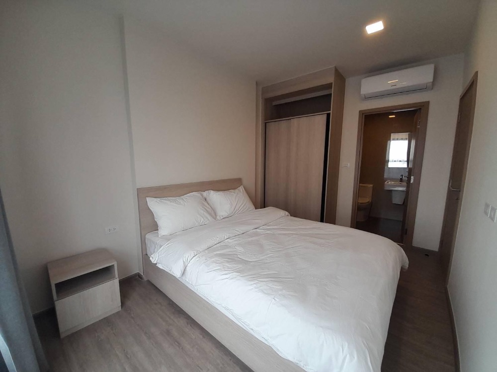 Ns: For Rent!!  Nia by Sansiri Sukhumvit 71 condominium.