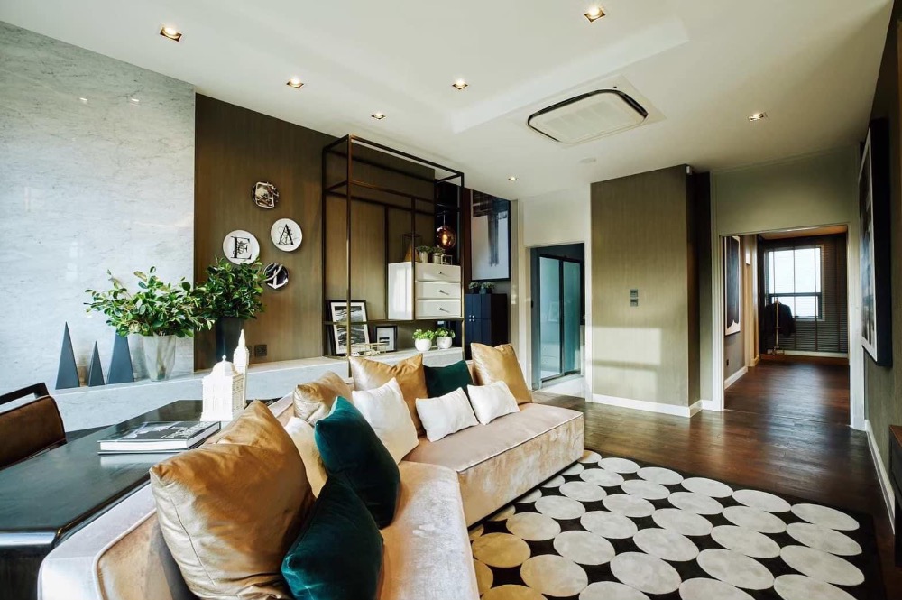 Ns: For Sale!!  The Gentry Sukhumvit