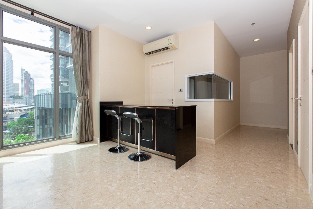 Ns: For Rent!! The Crest Sukhumvit 34