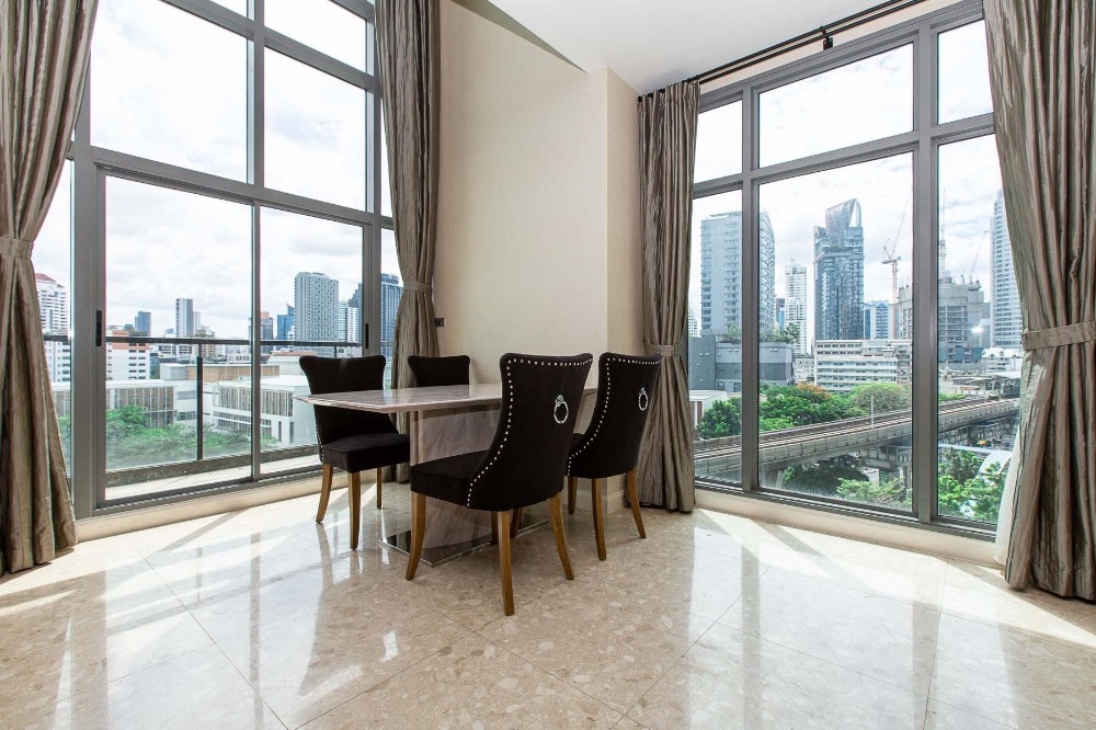 Ns: For Rent!! The Crest Sukhumvit 34