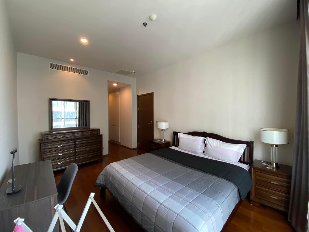 Ns: For Rent !! Quattro Condo by Sansiri