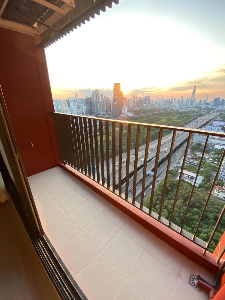 Ns: For Rent!! Life Asoke Hype Rama 9