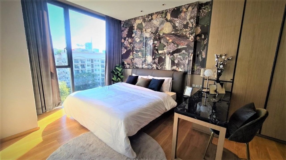 Ns: For Sale!! Beatniq Condo