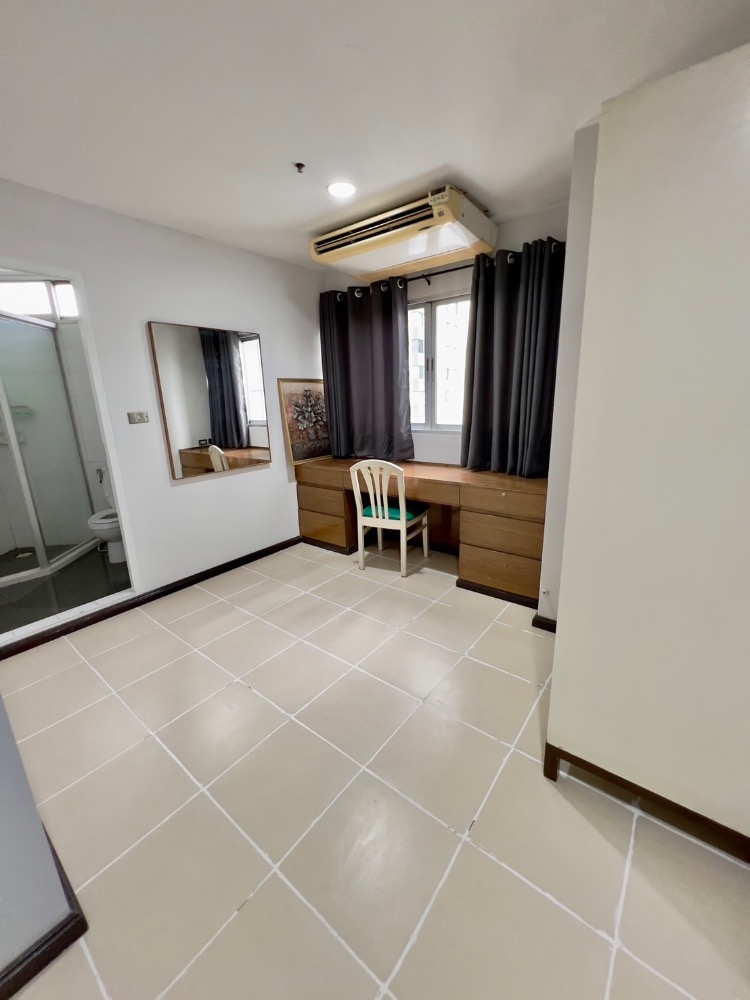 Ns:For Rent!!  Witthayu Complex Condo