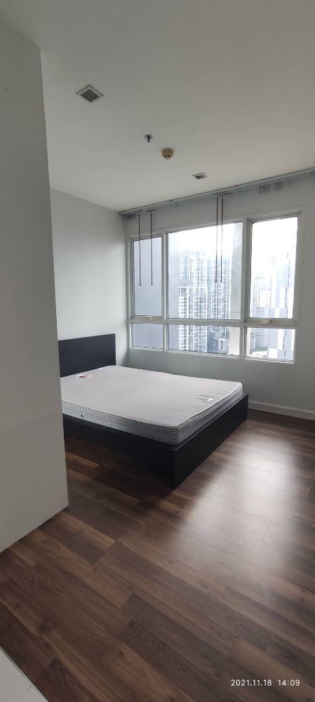 Ns: For Rent !!   The Bloom Sukhumvit 71