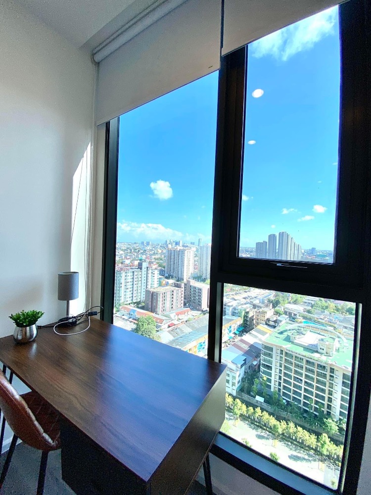 Ns: For Rent !!  Whizdom essence sukhumvit 101