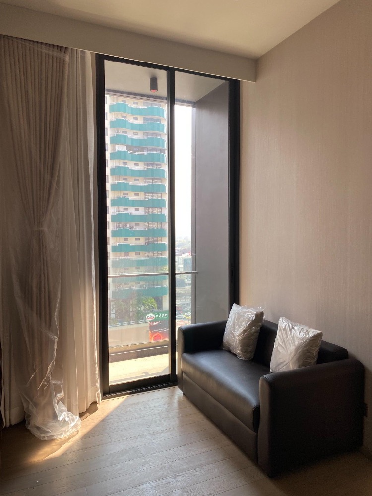 Ns: For Rent!!  Celes Asoke