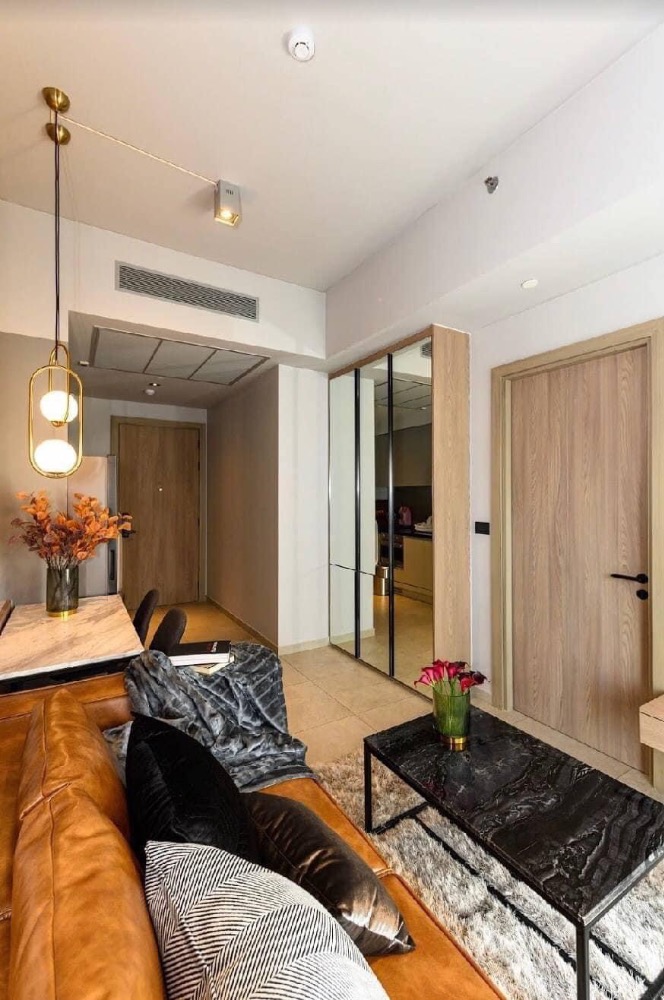 Ns: For Sale!!  The Loft Asoke Sukhumvit 21