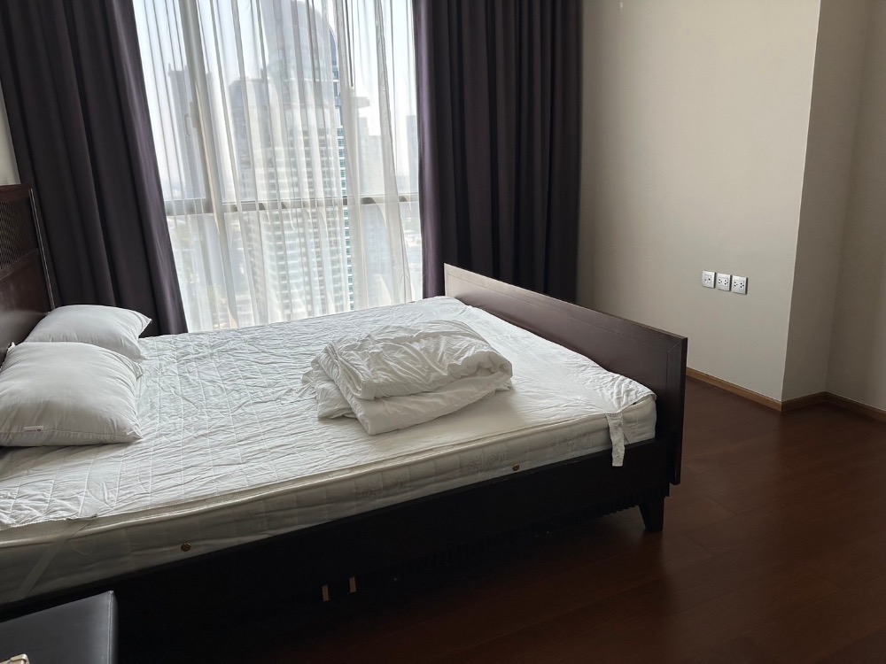 Ns: For Rent !!  Quattro Thonglor